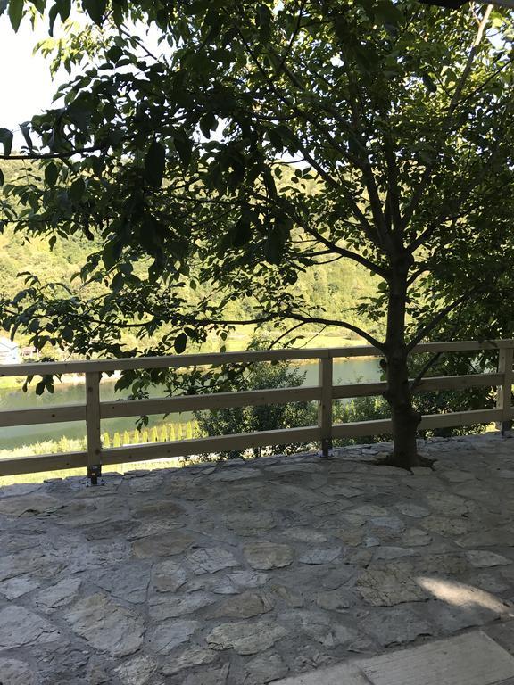 6 New River View Apartments Bihac Luaran gambar